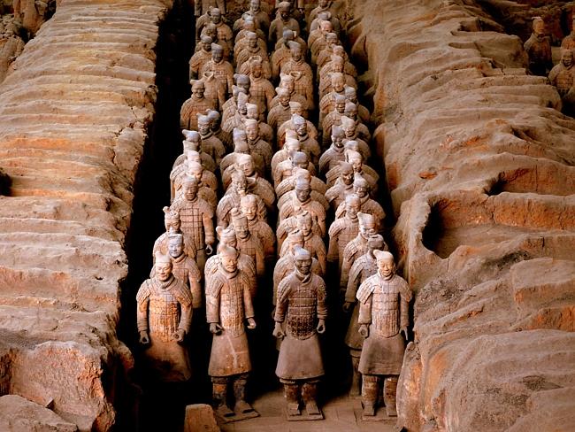 The terracotta army figures were buried 2000 years ago.