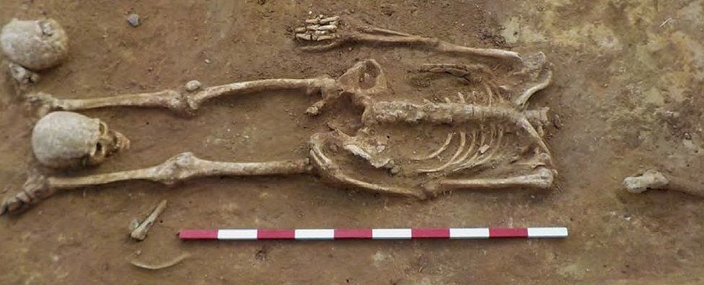 Ancient Roman Cemetery Is Full Of Mysterious Headless Skeletons • Soul ...