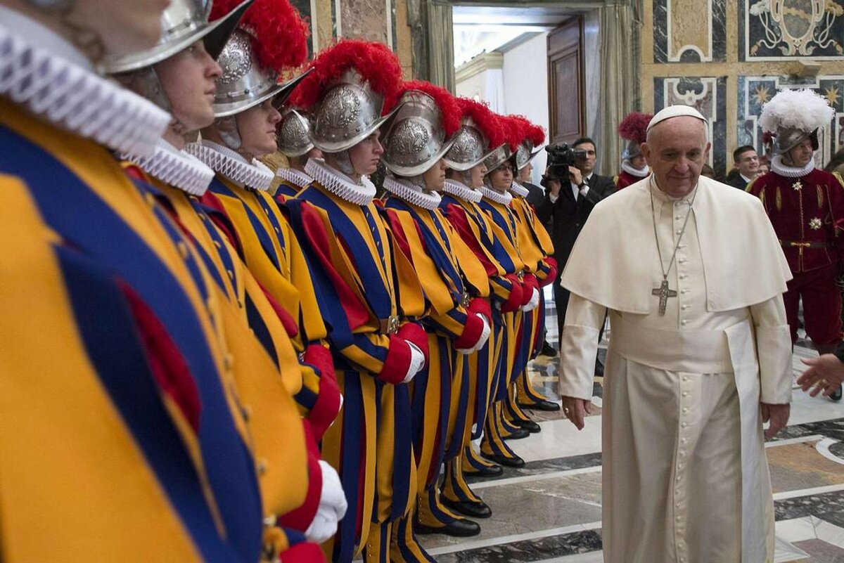Secrets of the Holy See: Vatican Secret Service 4