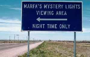 Marfa lights viewing area this way