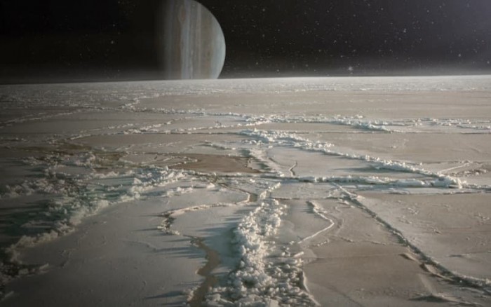 Aliens at Jupiter: under the icy shell of Europe it is possible to meet higher forms of life 3