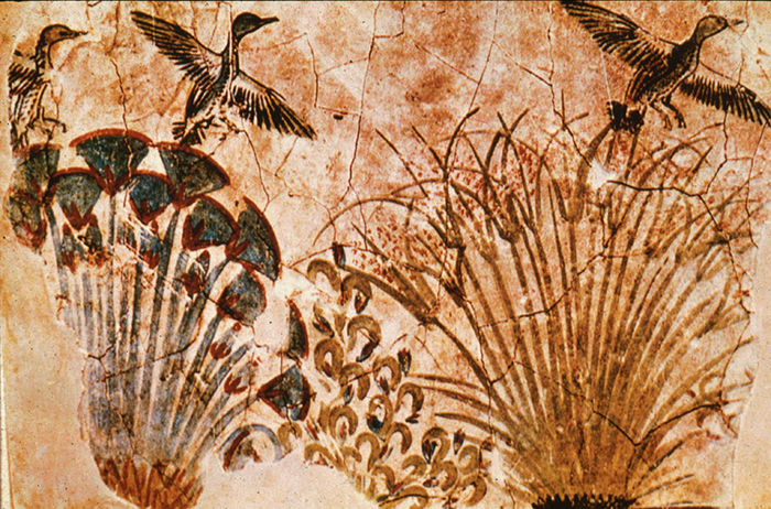 Naturalistic images of plants and birds are evidence of the destruction of the canon.