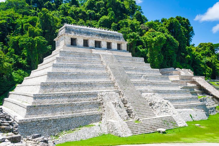 What will never be shown to ordinary tourists on the ruins of ancient Mayan cities